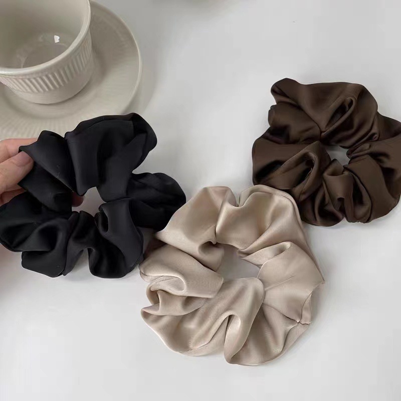 Travel Accessories Aesthetic - 3 Piezas de Scrunchies de Satén