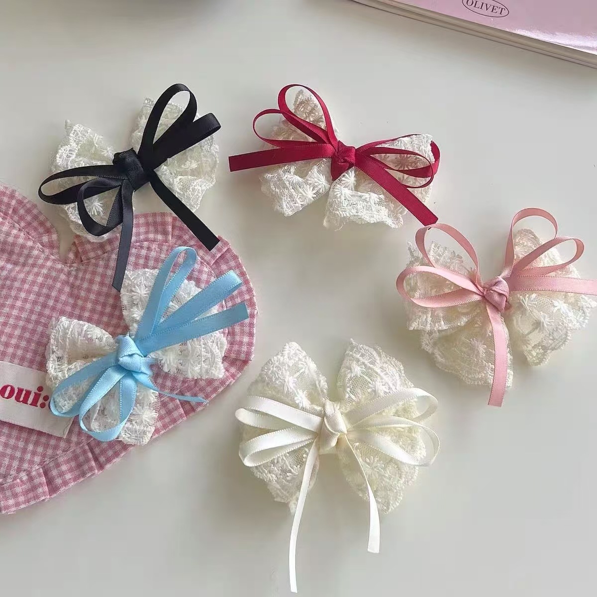 Horquillas con lazo de encaje  - Travel Accessories Aesthetic reseña y precio