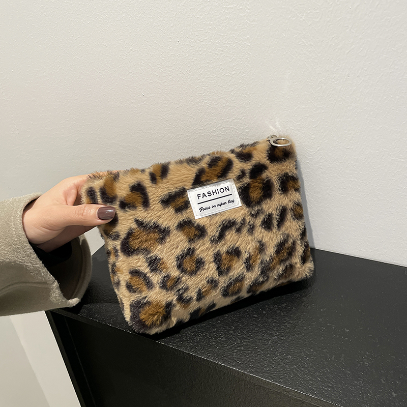 Bolsa de maquillaje de felpa c - Travel Accessories Toiletry Bag reseña y precio